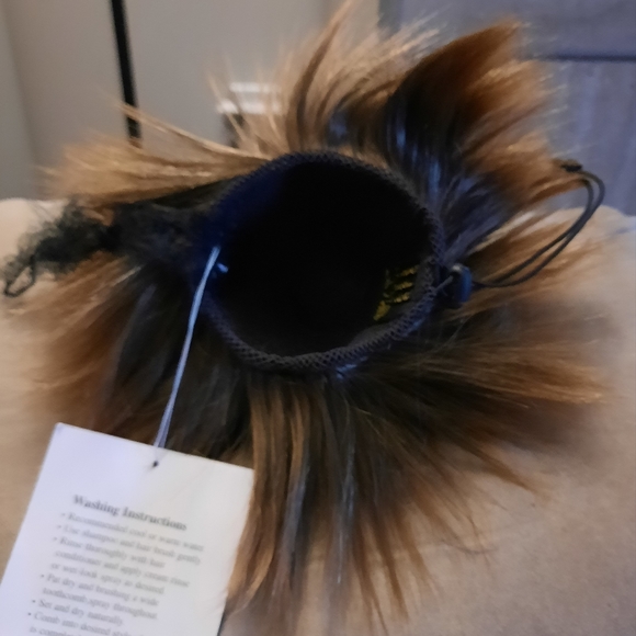 Spiky Ponytail #27 - Picture 3 of 3